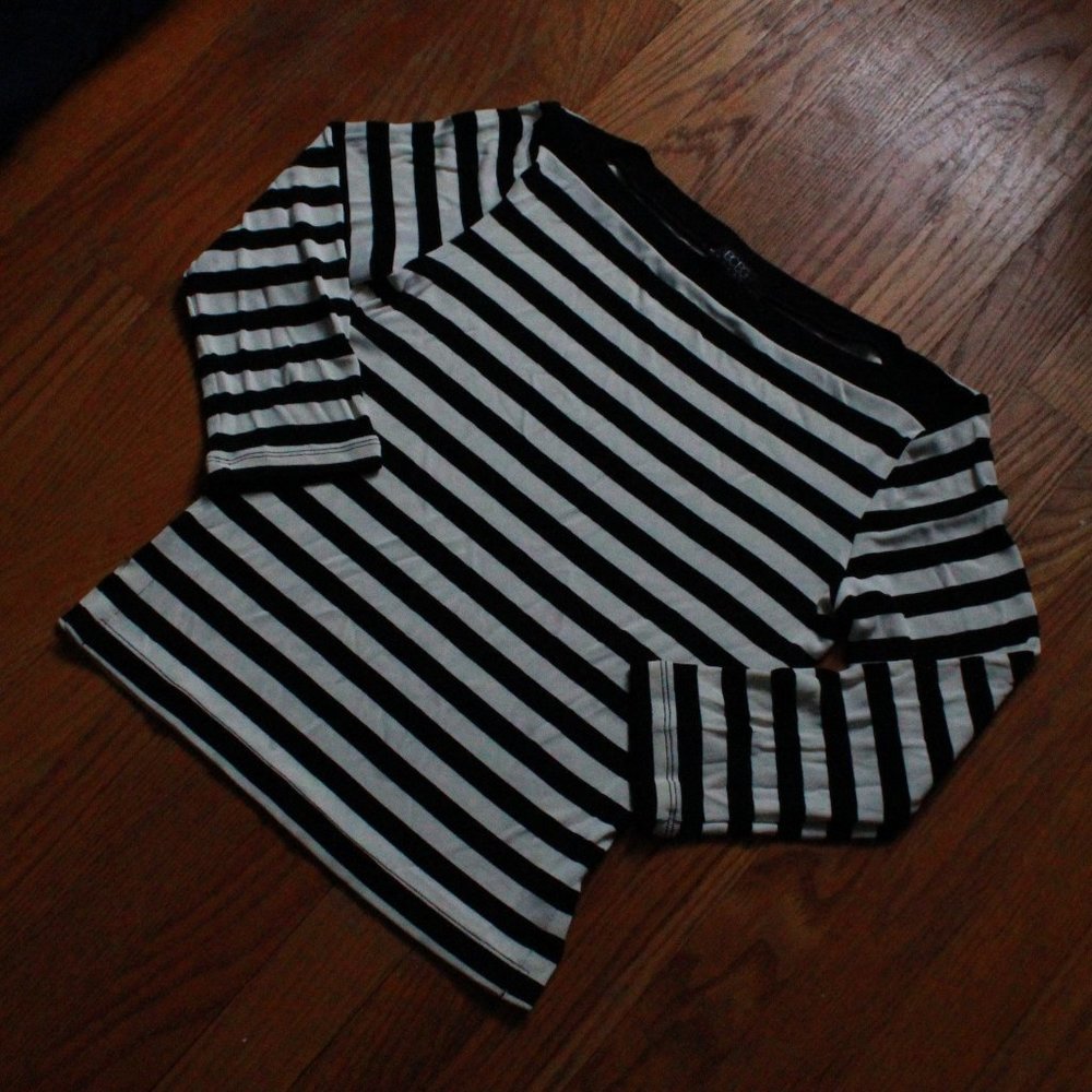 BCBGMaxAzria Striped Top - Picture 2 of 7